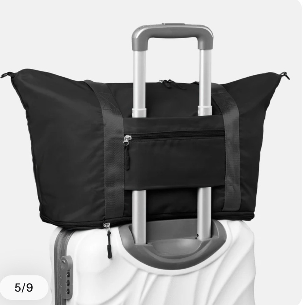 Foldie Black Travel Bag for Women - Picture 8 of 8